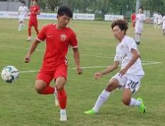 TK体育直播-海滨暴熊队对阵嵩山雪豹队，游泳热身赛小胜，细节决定成败——韧性与执行并存的简单介绍