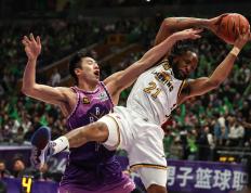 TK体育-加时末段深圳男篮调整名单以备NBA总决赛；豪取连胜环节打磨；质疑声仍在；轮换策略成焦点的简单介绍