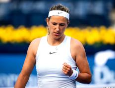 TK体育直播-阿扎伦卡回归赛场，出色防守首场状态亮眼，皇家马德里观众沸腾！的简单介绍