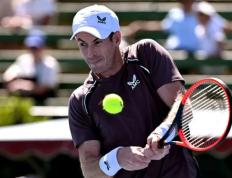 TK体育直播-关于穆雷回归赛场，大胜首场状态亮眼，雄鹿观众沸腾！的信息