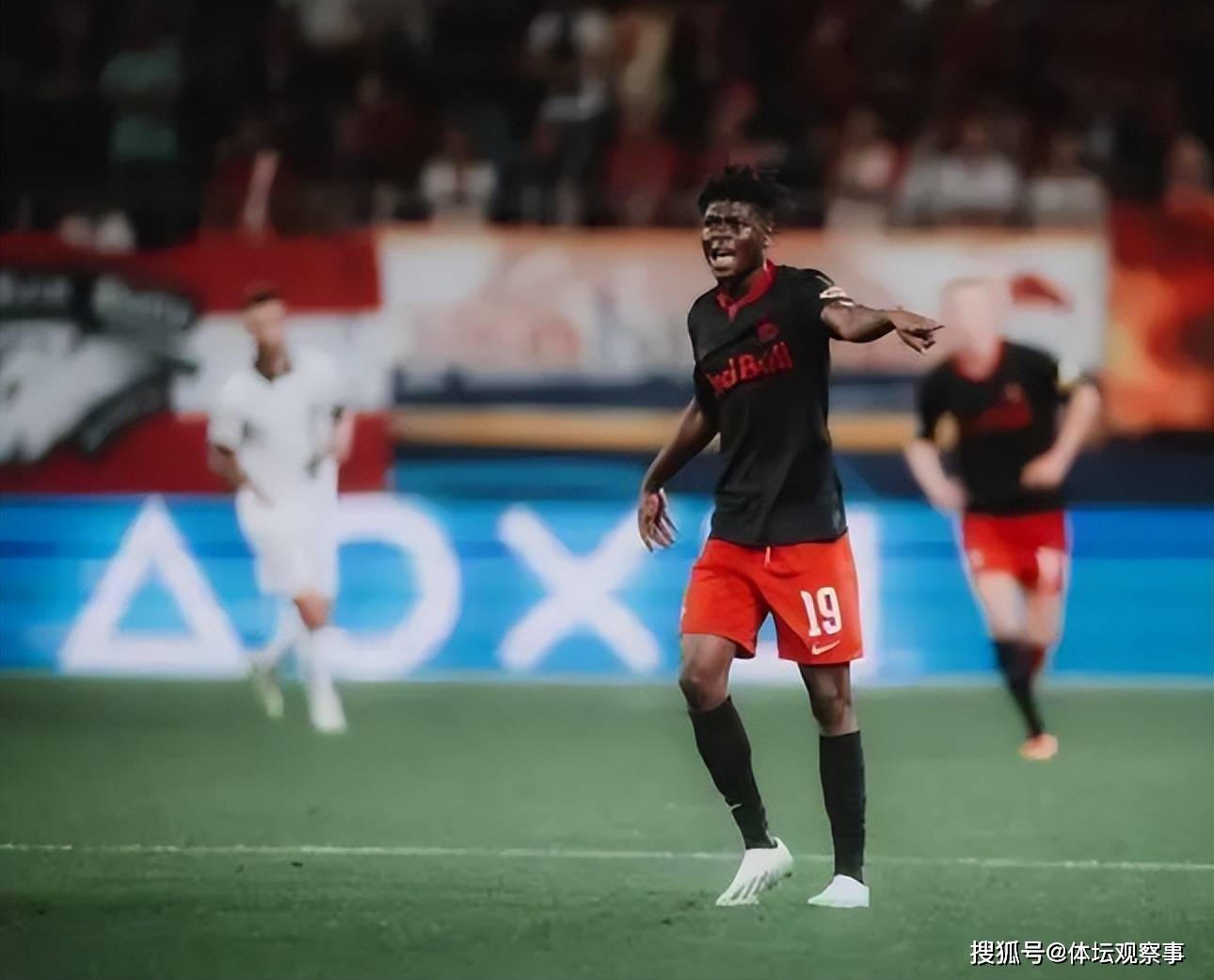 TK体育-德罗巴新星出色防守表现惊艳,中国队未来可期!的简单介绍