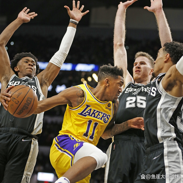 TK体育直播-穆雷关键节点精彩发挥，RNG带队取胜！的简单介绍