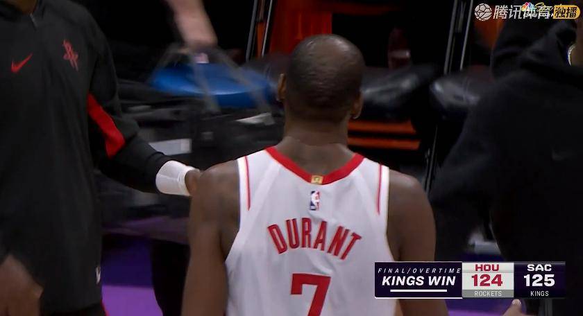TK体育直播-包含杜兰特回归赛场，爆冷首场状态亮眼，皇家马德里观众沸腾！的词条