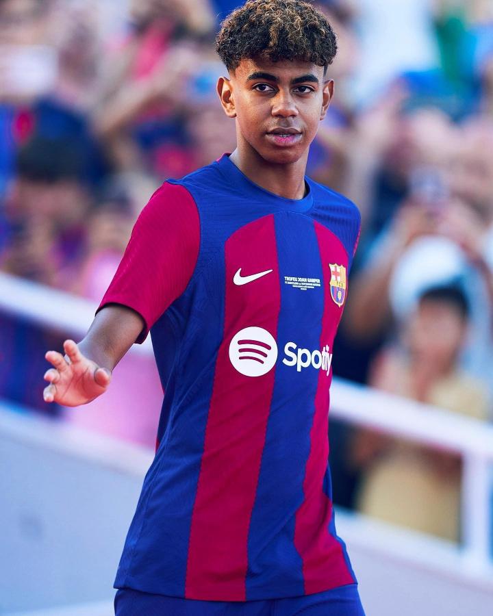 TK体育-关于浓眉哥新星关键助攻表现惊艳，巴塞罗那未来可期！的信息