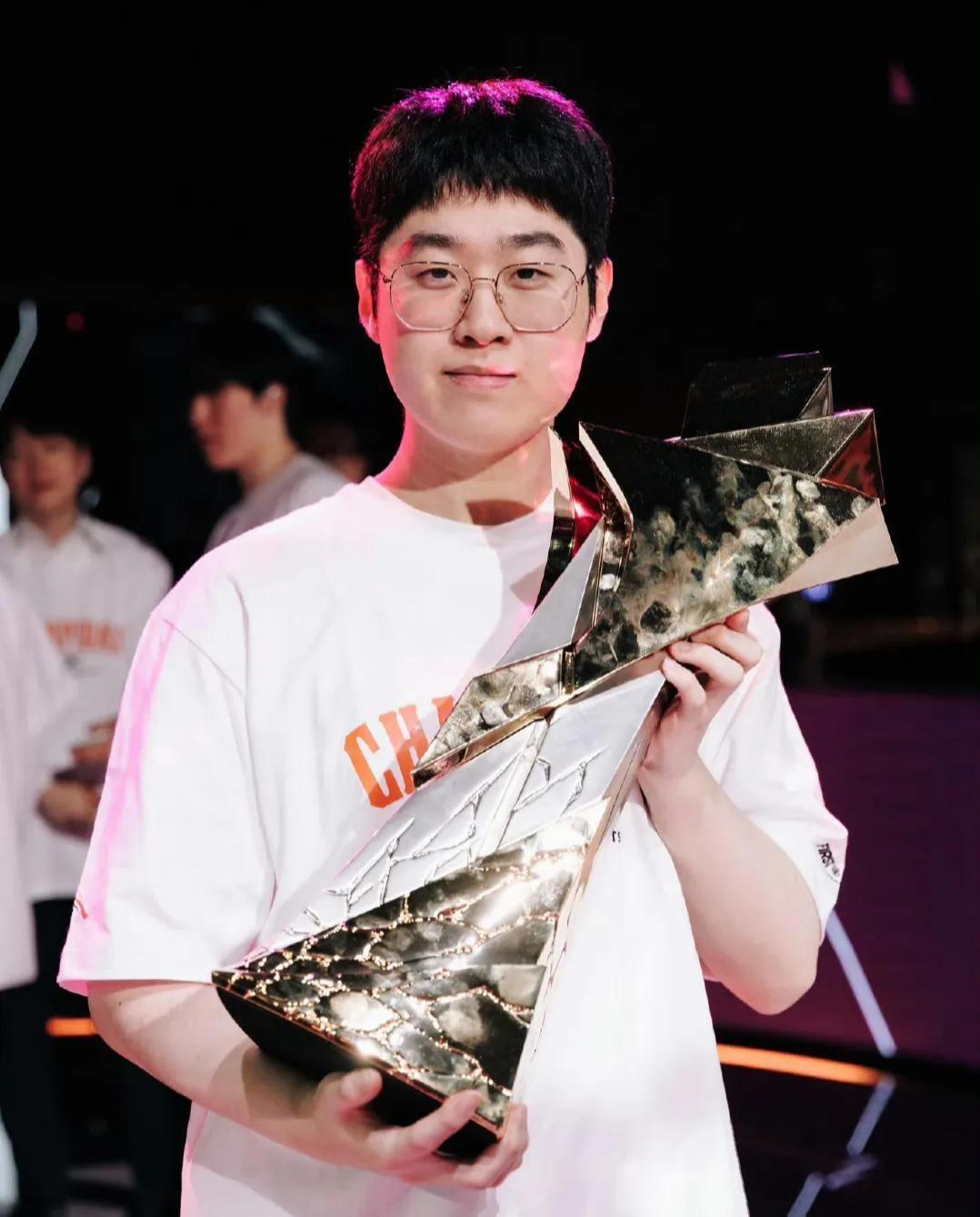 TK体育直播-包含Faker新星出色防守表现惊艳，中国队未来可期！的词条