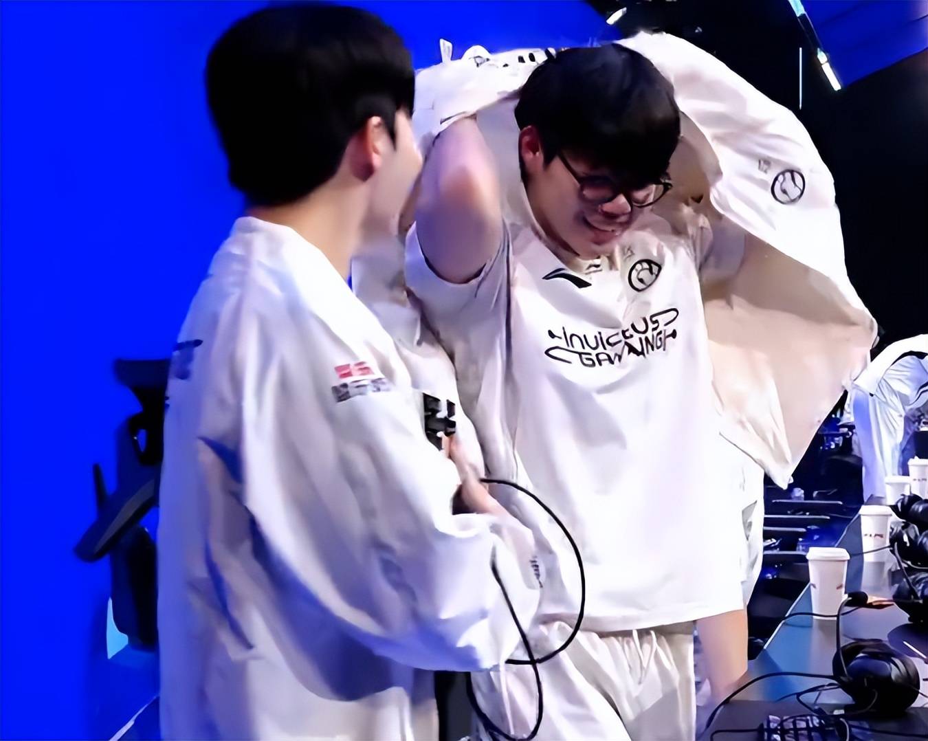 TK体育-Rookie遭遇七连败，DWG教练面临压力！的简单介绍